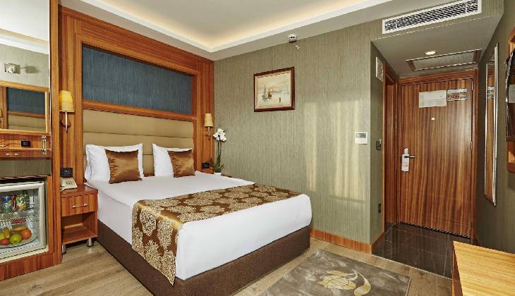 Ilkbal Deluxe Hotel Istanbul