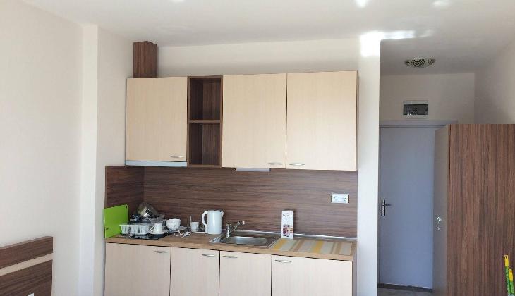 Palm Residence Deluxe Studios