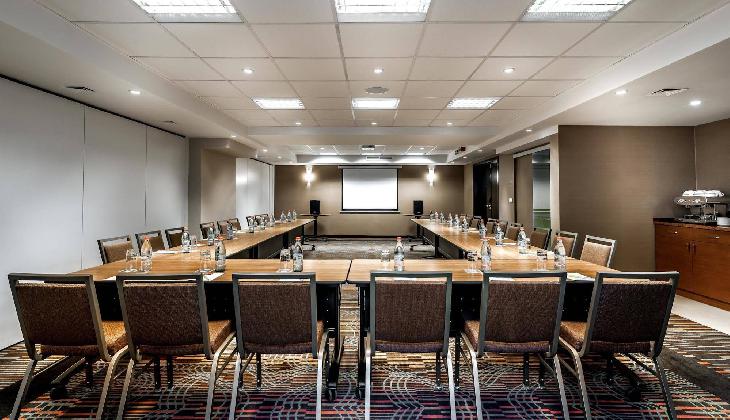 هتل حیات پالاس