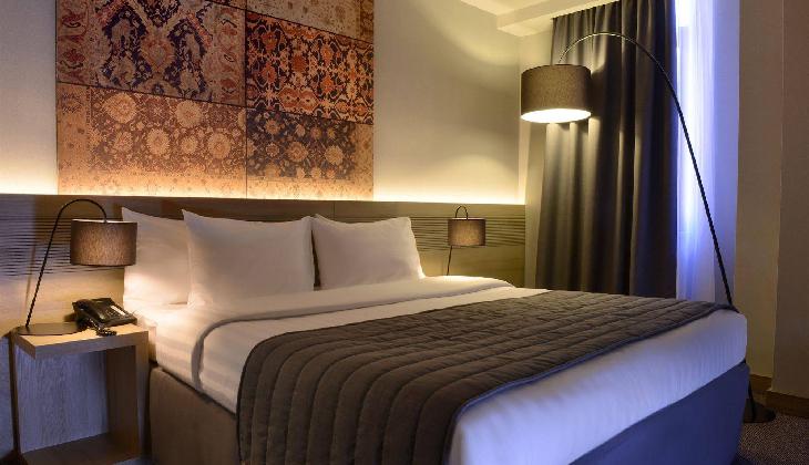 هتل ریپابلیکا ایروان