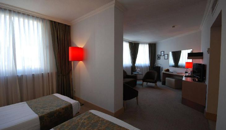 هتل بست وسترن ارسین تکسیم