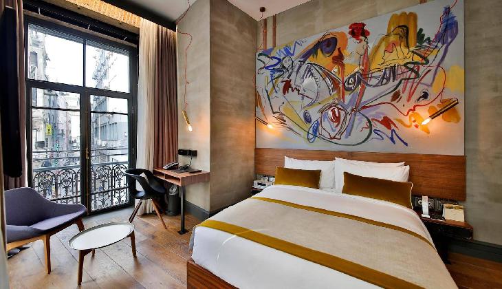 Occidental The Public