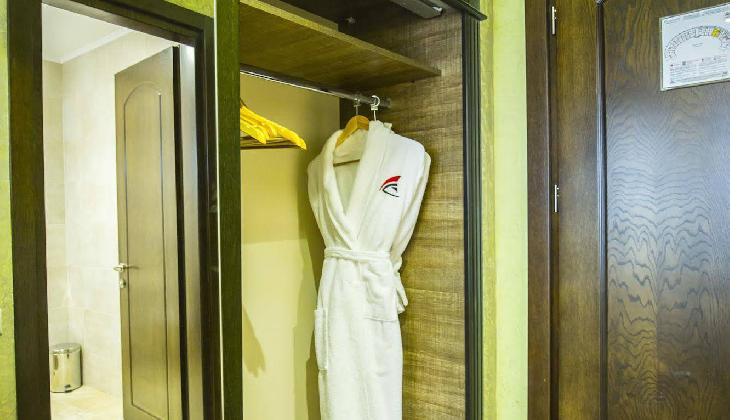 Colosseum Marina Hotel Batumi