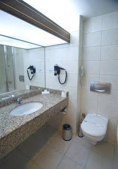 Best Western Hotel 2000