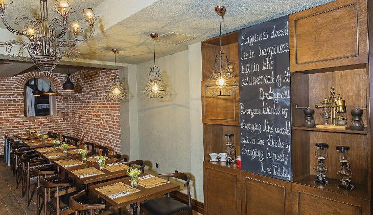 Meroddi Galata Mansion