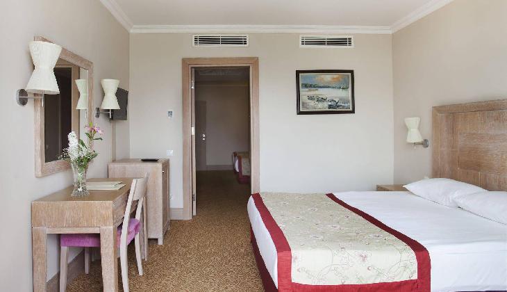 هتل ورا میر ریزورت