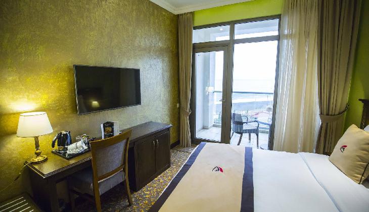 Colosseum Marina Hotel Batumi