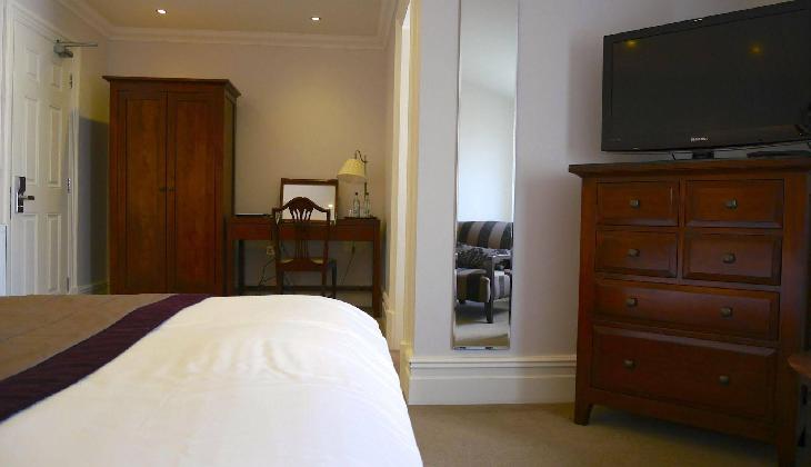 The Redstone Guesthouse