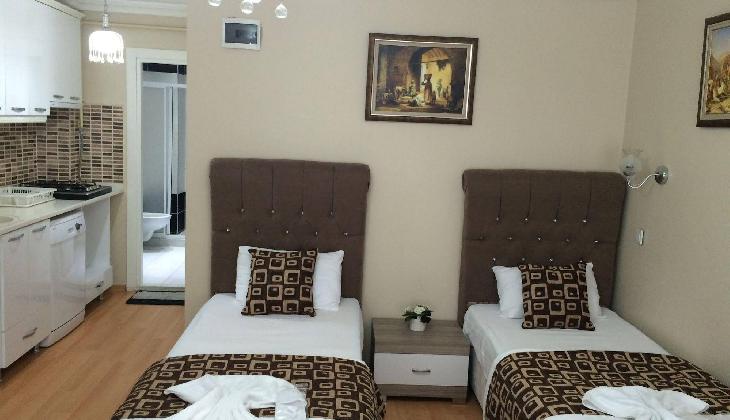 Black Bird Suite Hotel