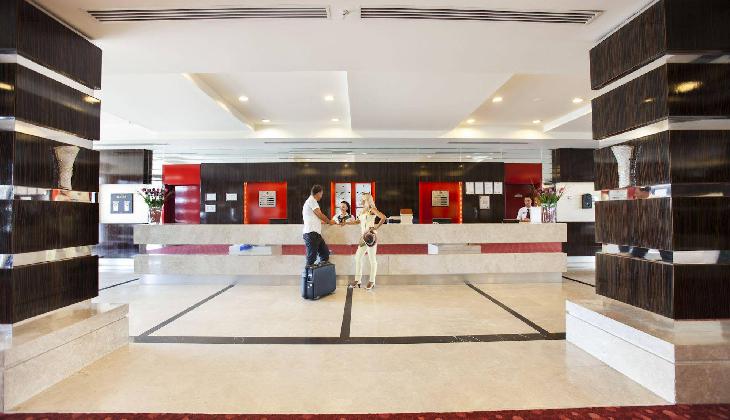 هتل ورا میر ریزورت