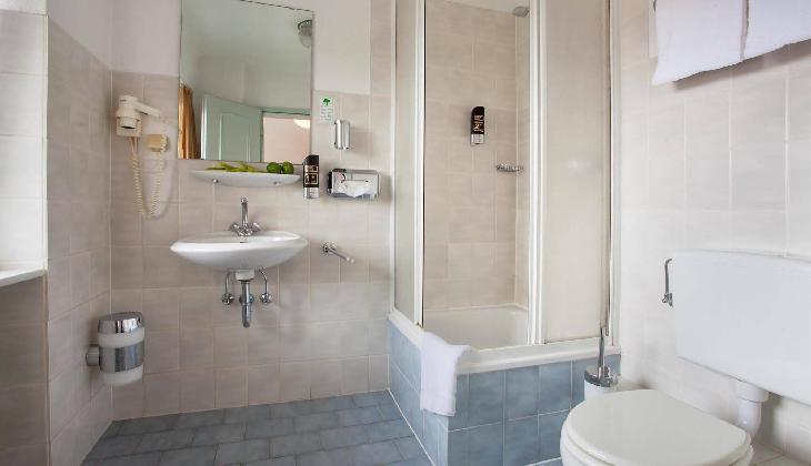 Royal by Centro Comfort