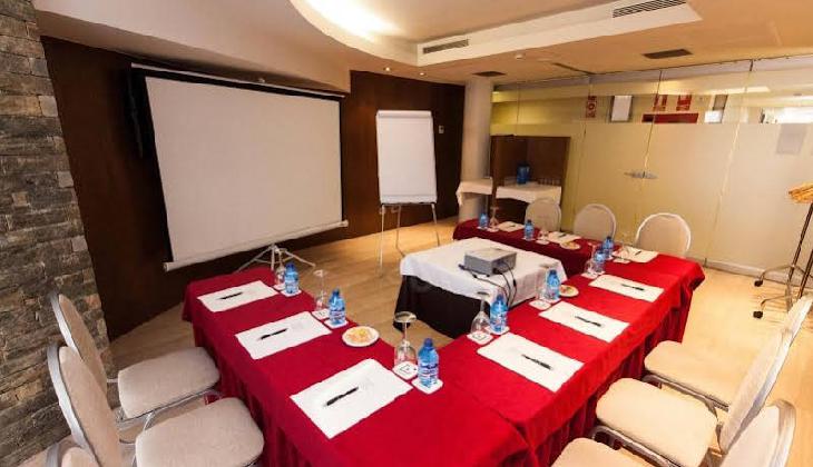 Centric Atiram Hotel