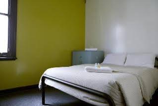 Base Brisbane Central