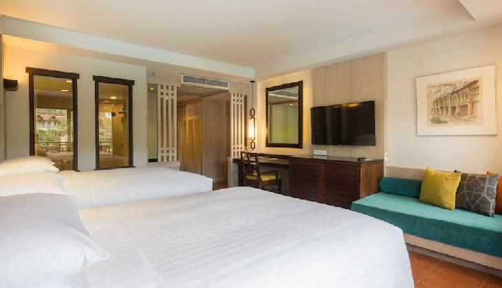 Phuket Marriott Resort & Spa, Merlin Beach