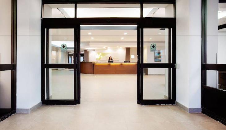 Holiday Inn Ottawa East