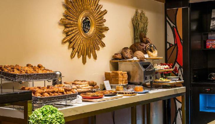 هتل وارویک شانزه لیزه