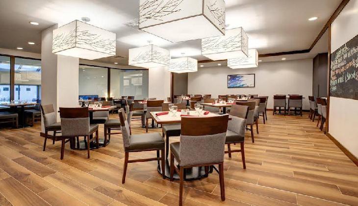 Holiday Inn Ottawa East