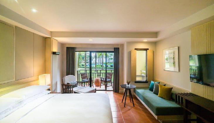 Phuket Marriott Resort & Spa, Merlin Beach