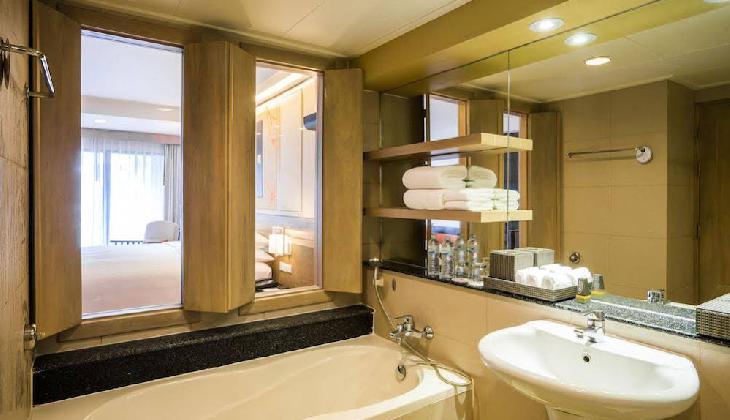 Phuket Marriott Resort & Spa, Merlin Beach