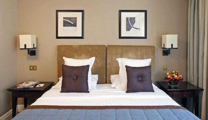 هتل وارویک شانزه لیزه