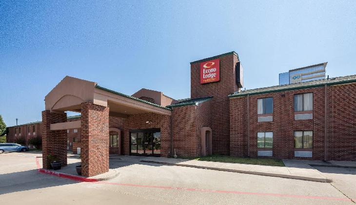 Econo Lodge Inn & Suites Richardson