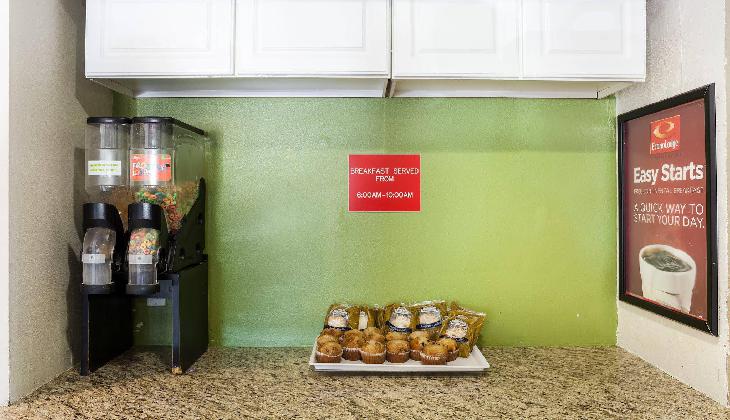 Econo Lodge Inn & Suites Richardson