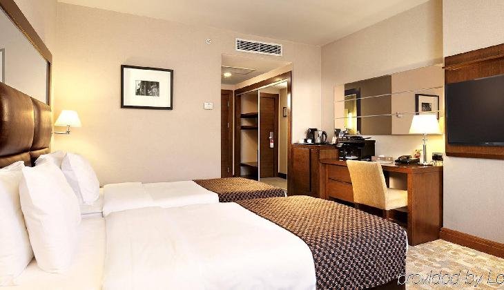 هتل مید تاون استانبول