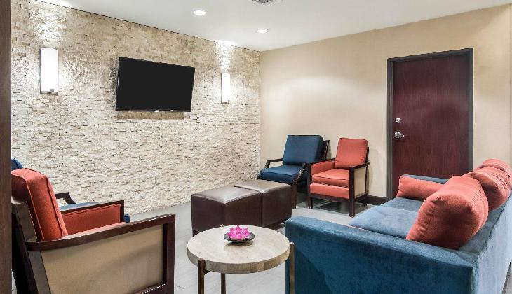 Comfort Inn & Suites FM1960-Champions