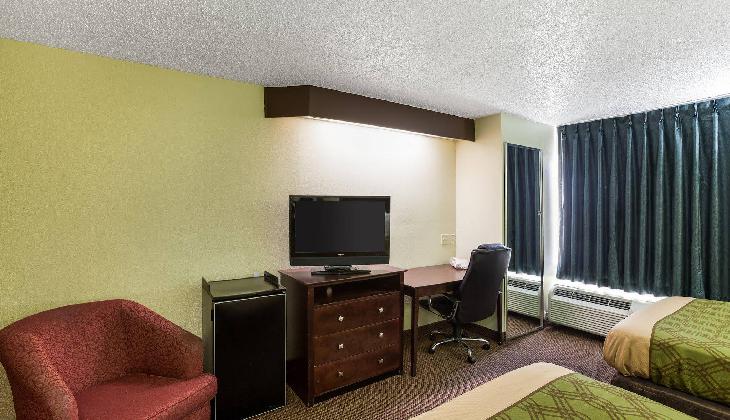 Econo Lodge Inn & Suites Richardson