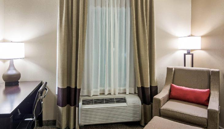 Comfort Inn & Suites FM1960-Champions