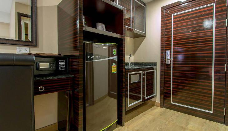 Land Royal Residence