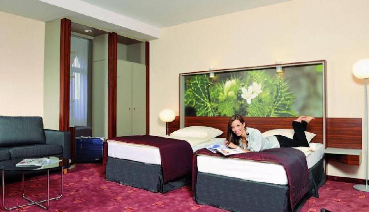 AZIMUT Hotel Cologne