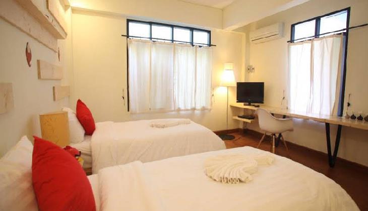 Early Bird Bed & Breakfast