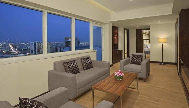 هتل و مجوعه اقامتی دابل تری بای هیلتون دبی - البرشا