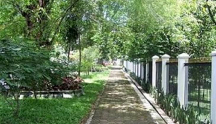 Anggrek Shopping Hotel