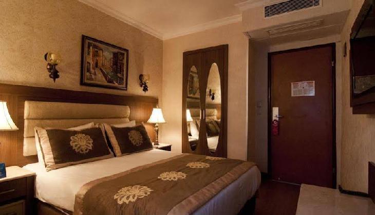 هتل گرند هیلاریوم