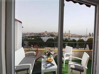 Galata Bridge Apart Istanbul