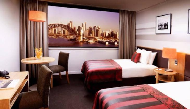 North Sydney Harbourview Hotel