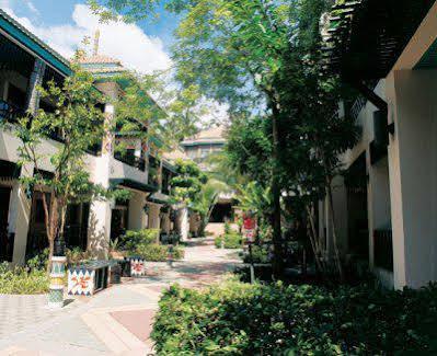 Chaba Cabana Beach Resort 