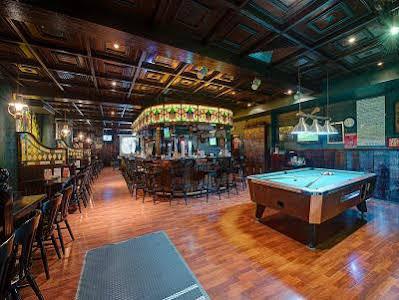 هتل گلدن تولیپ نیهال پالاس