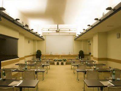 استار هتل متروپل