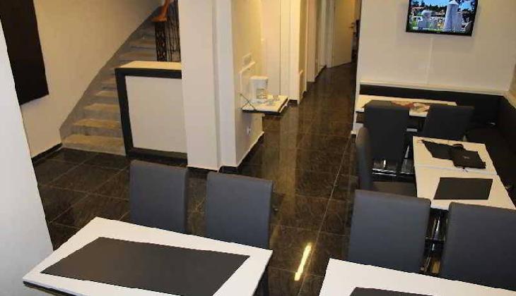 The Legend Platine Suite