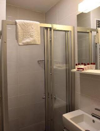 The Legend Platine Suite