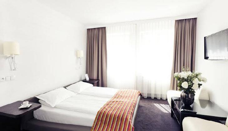 Platinum Palace Apartments