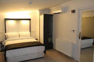 The Legend Platine Suite