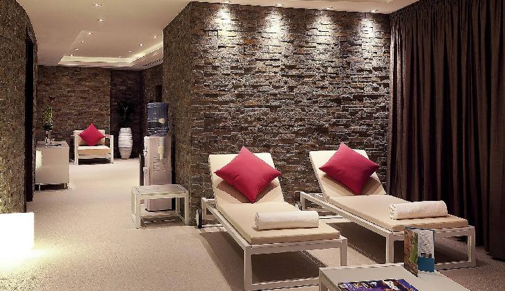 هتل نووتل البرشا