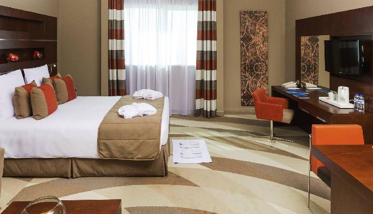 هتل نووتل البرشا