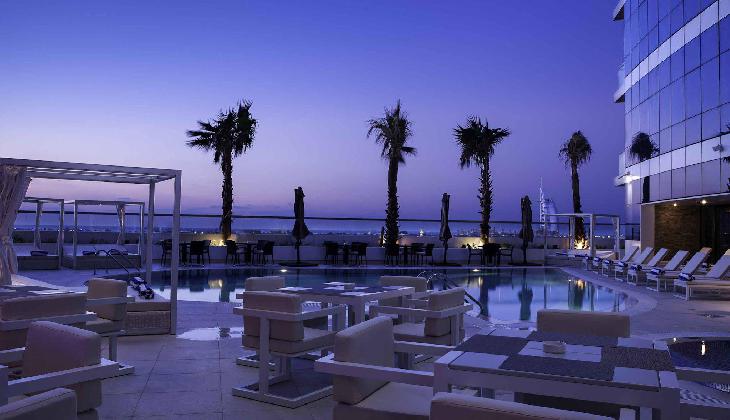 هتل نووتل البرشا