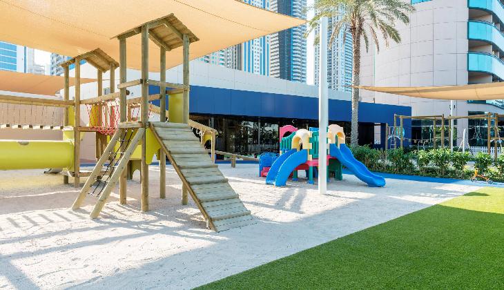 Le Meridien Mina Seyahi Beach Resort & Marina