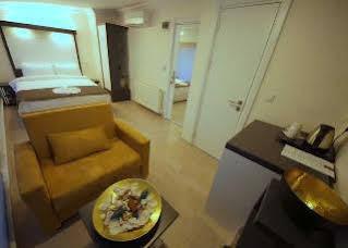 The Legend Platine Suite